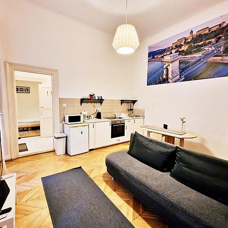 Free Parking Sega Rally Apartment Budapeszt Zewnętrze zdjęcie